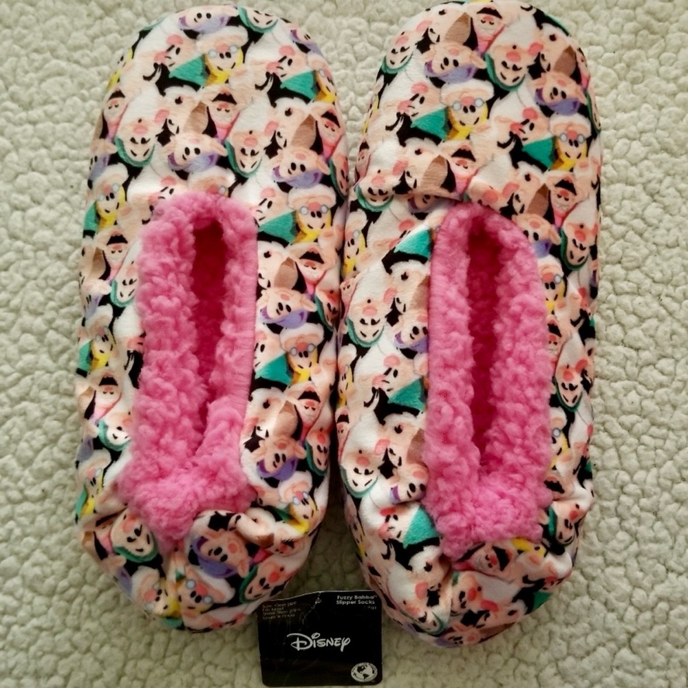 Disney Seven Dwarfs Fuzzy Babba Slipper Socks Pink Sherpa One Size 7-9.5 NWT